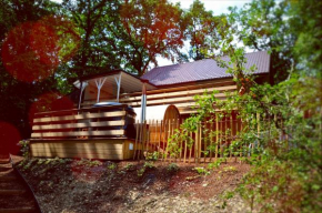 Гостиница Chalet Montana - hot tub, sauna, playstation  Дюрбюи